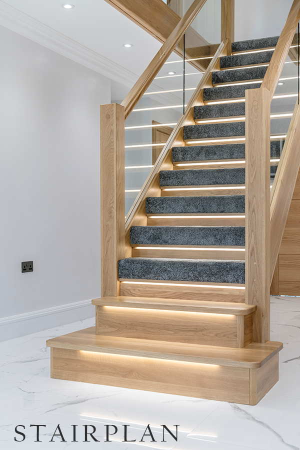 Manhattan Oak Staircase